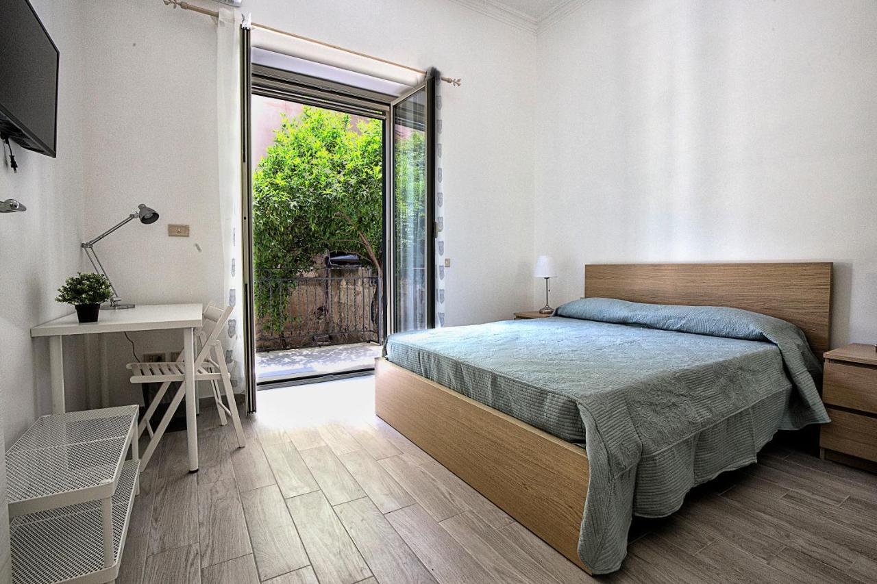 פלרמו Garden House: Apartments And Rooms For Holidays מראה חיצוני תמונה