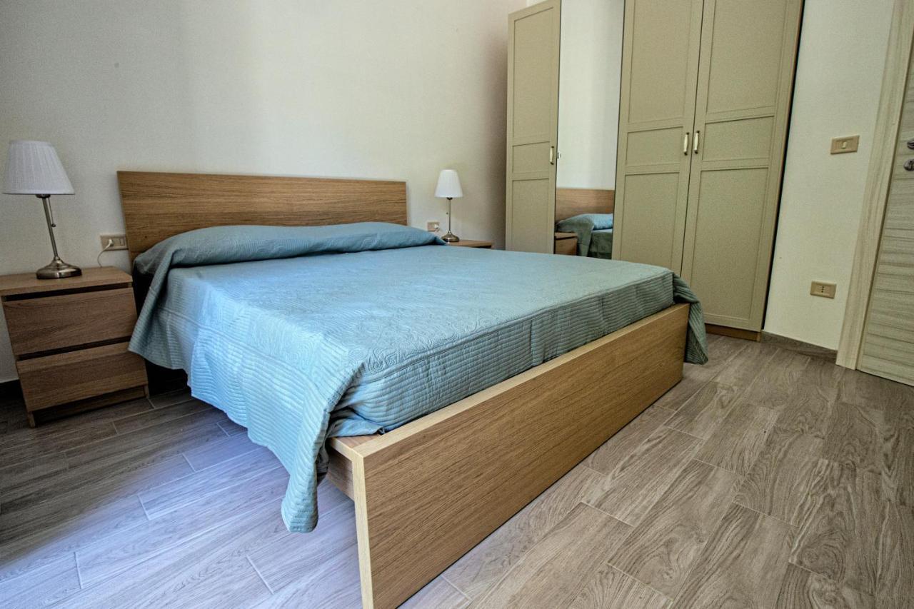 פלרמו Garden House: Apartments And Rooms For Holidays מראה חיצוני תמונה