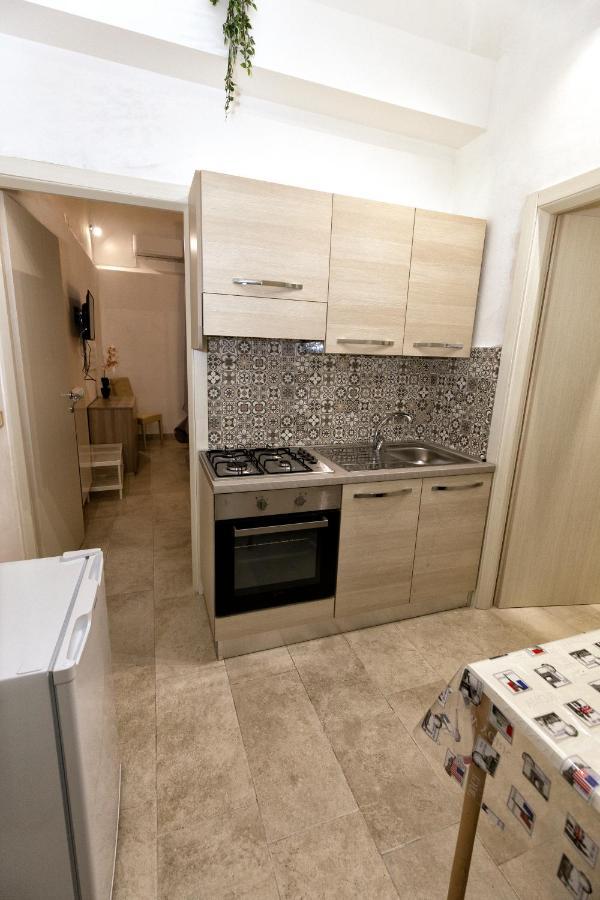 פלרמו Garden House: Apartments And Rooms For Holidays מראה חיצוני תמונה