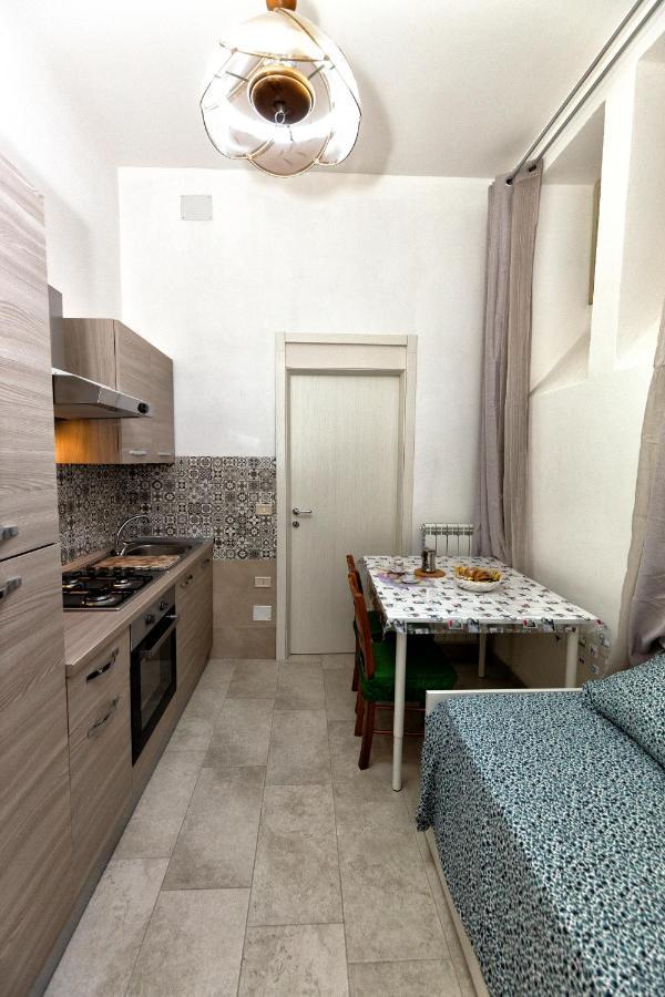 פלרמו Garden House: Apartments And Rooms For Holidays מראה חיצוני תמונה